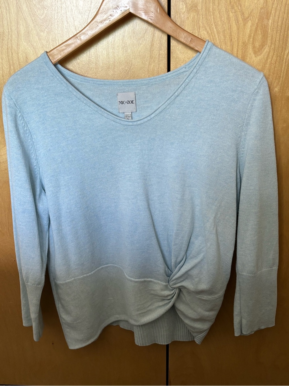 NIC+ZOE Pale Blue Twist-Hem V-Neck Long Sleeve Top
